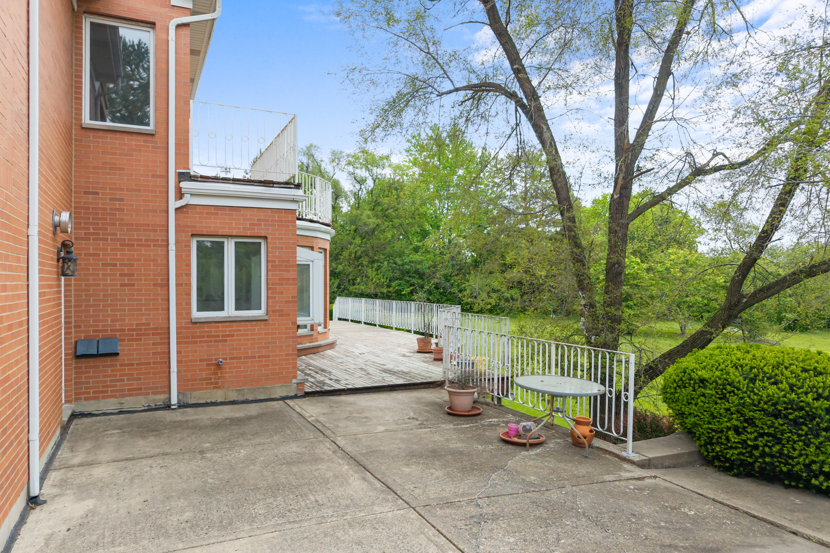 309 Dundee Road