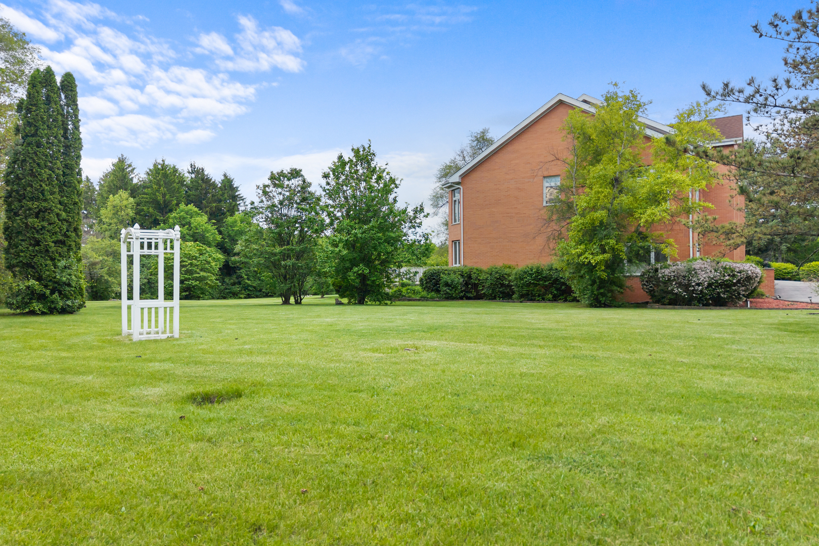 309 Dundee Road