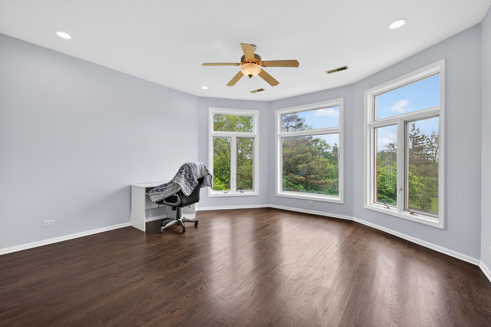309 Dundee Road