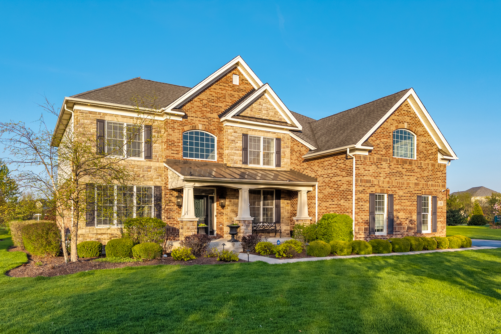 12 Wood Oaks Drive