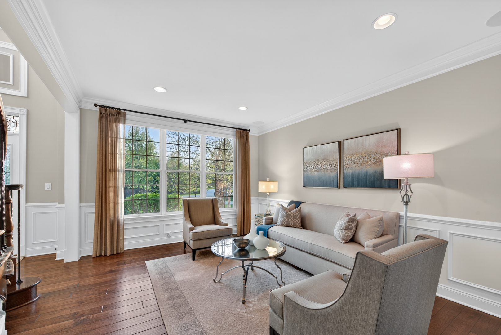 12 Wood Oaks Drive
