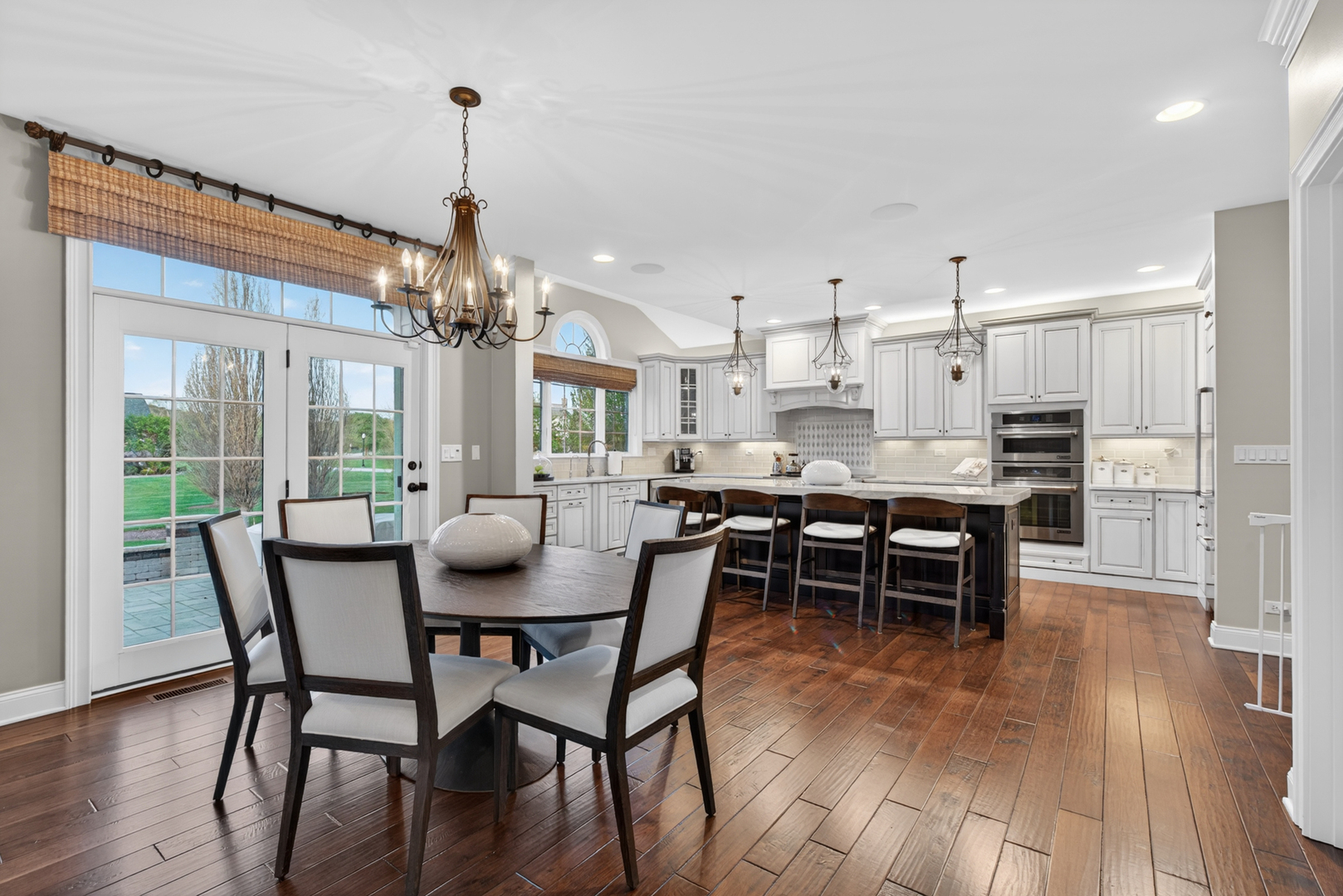 12 Wood Oaks Drive