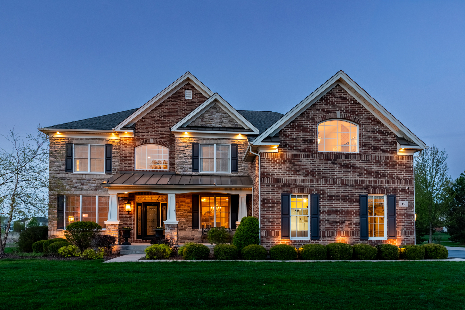 12 Wood Oaks Drive