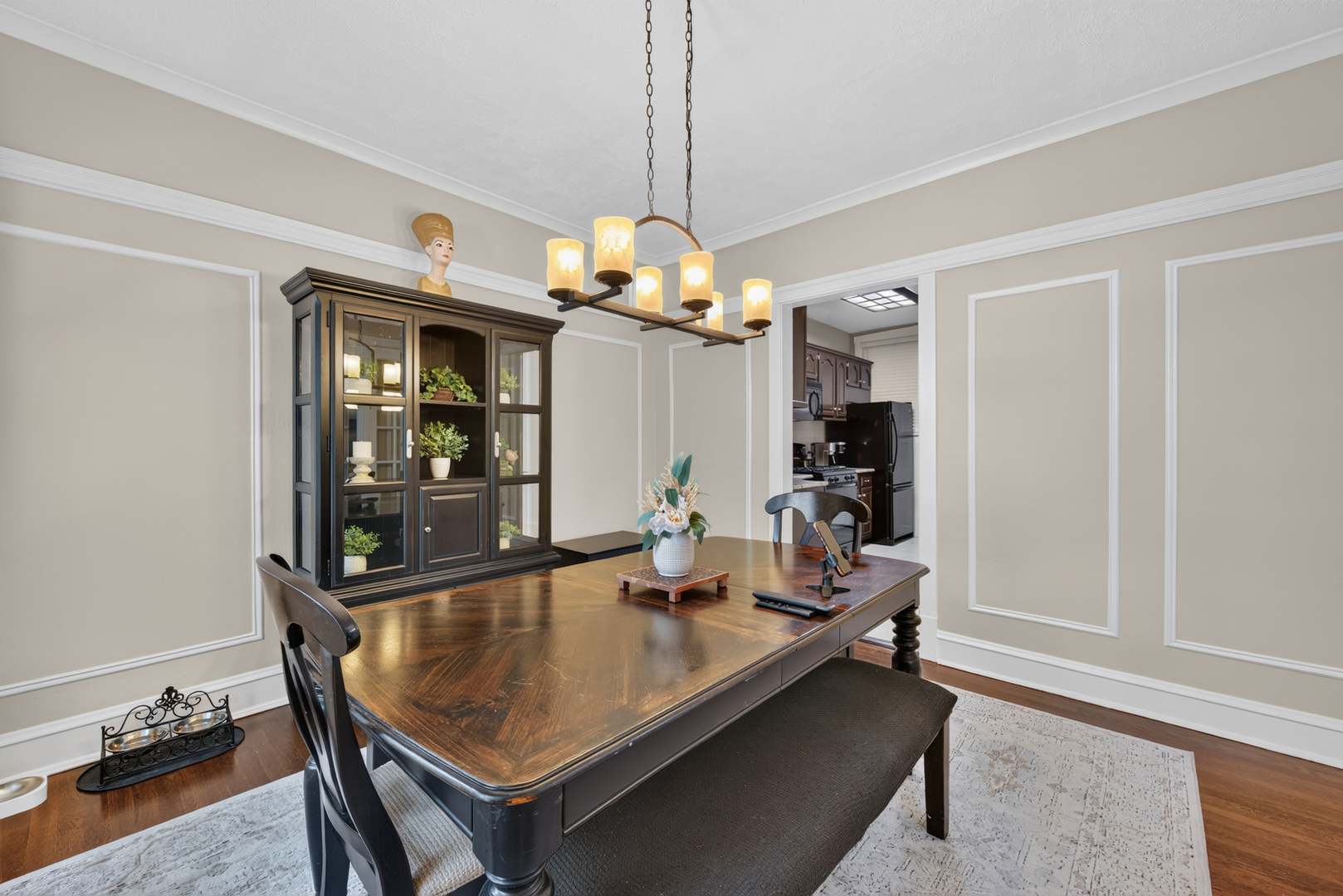 5515 N winthrop Avenue Unit: 2A