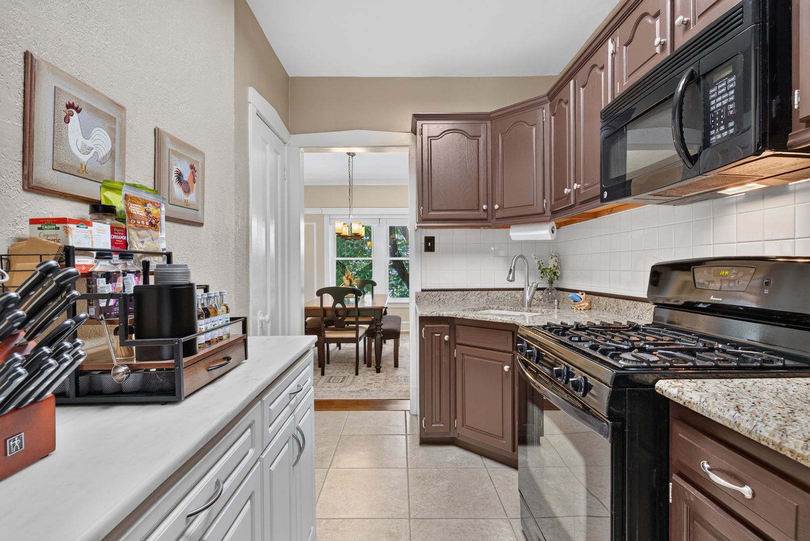 5515 N winthrop Avenue Unit: 2A