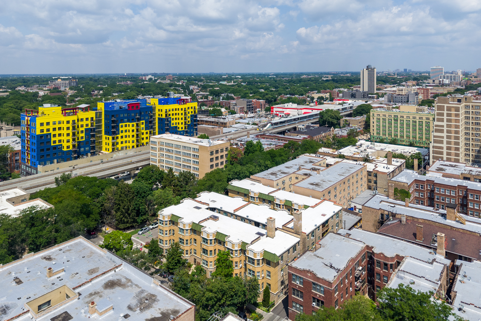 5515 N winthrop Avenue Unit: 2A