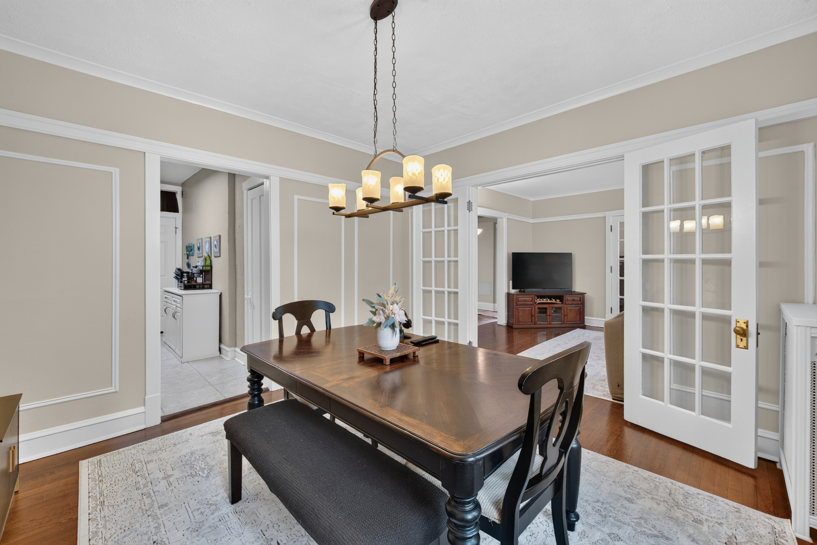 5515 N winthrop Avenue Unit: 2A