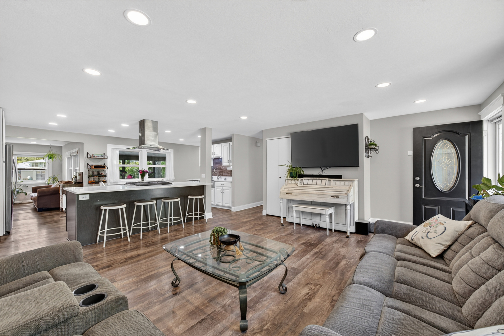 1723 Hartmann Drive