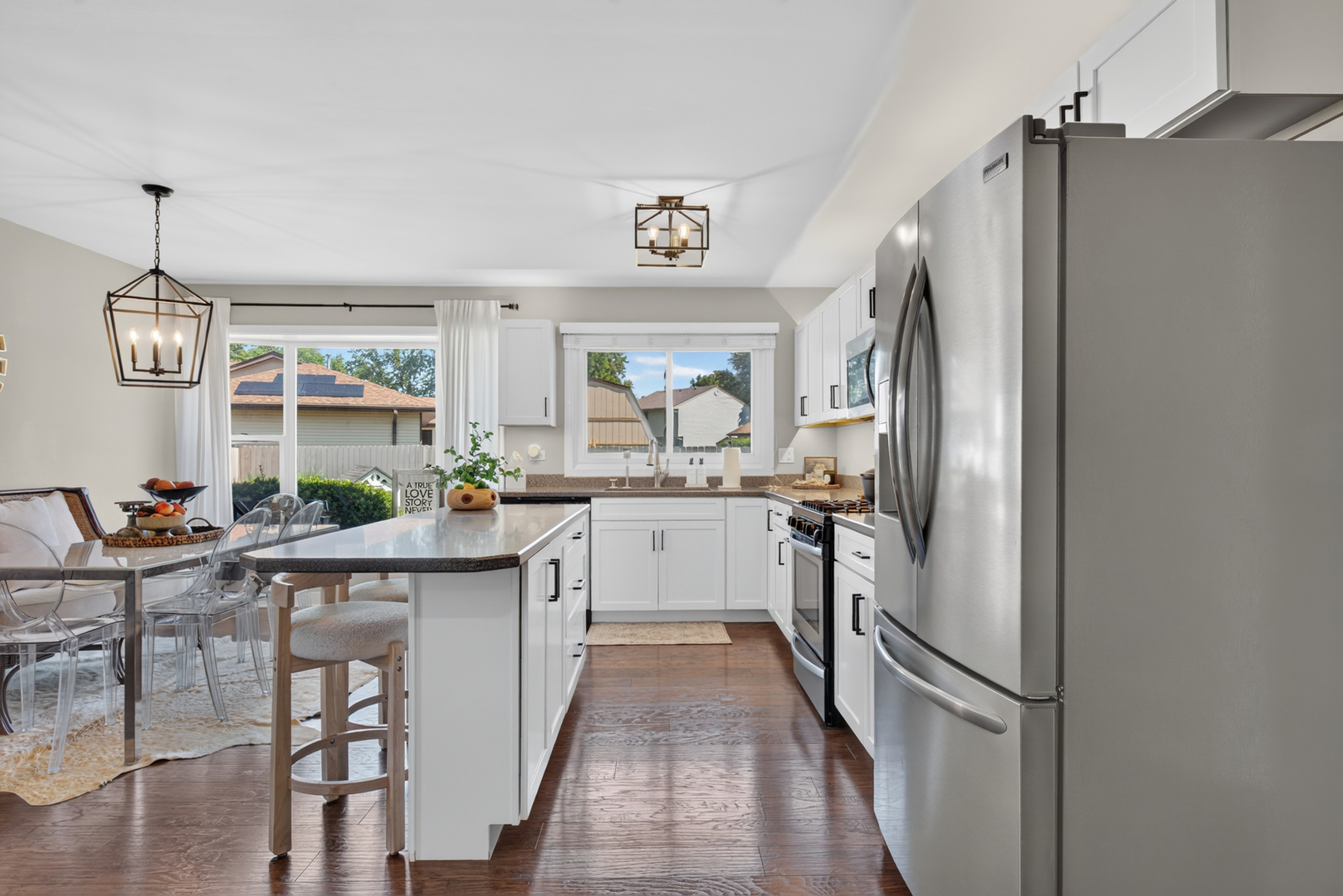 30W253 Bedford Lane