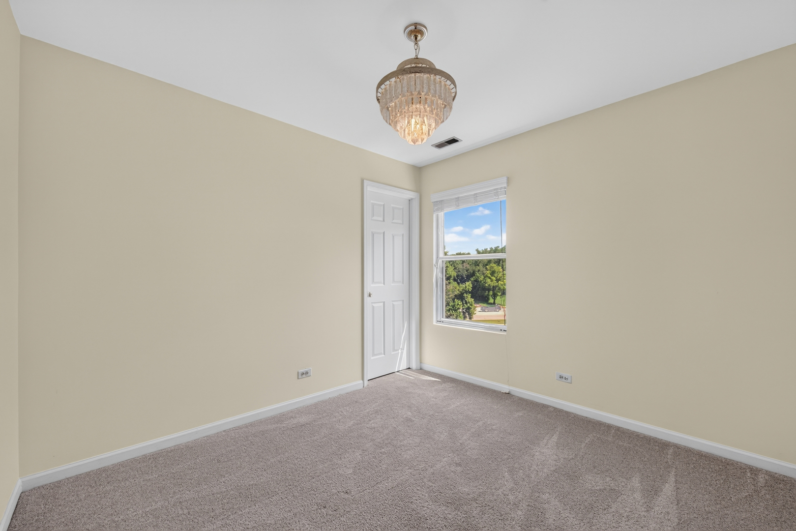 12 Foxglove Court