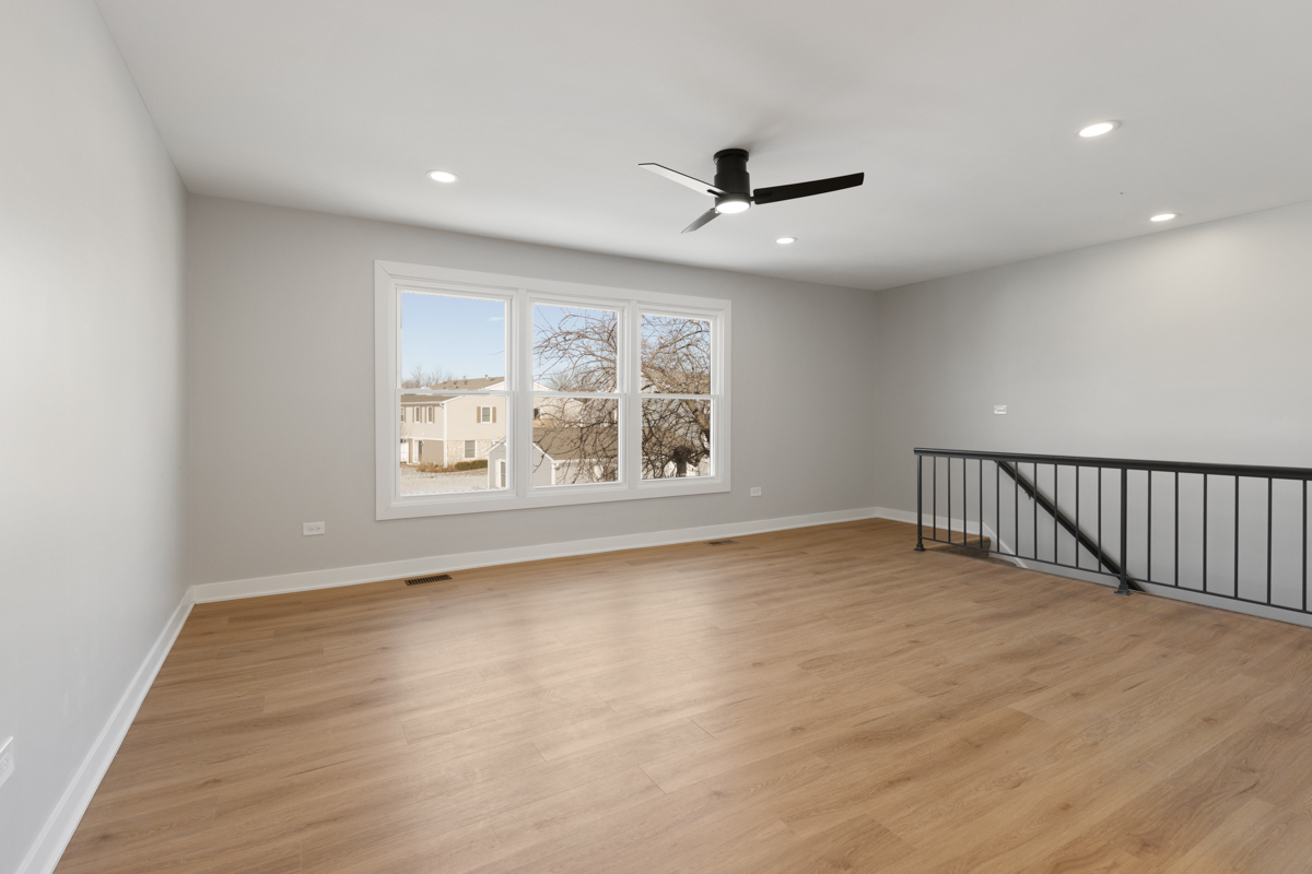 231 Nantucket Harbor Unit: 231