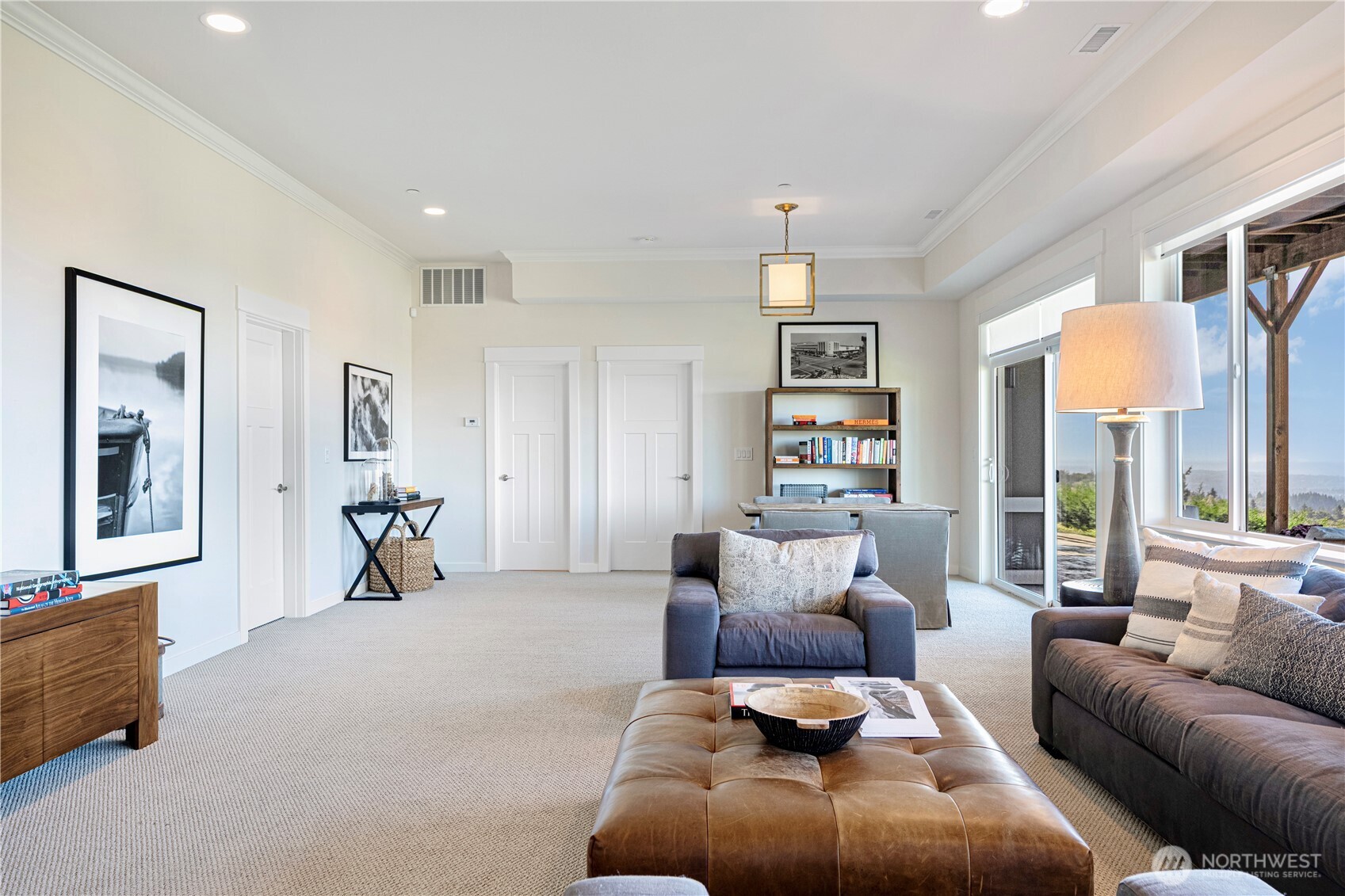 7049 171st Avenue SE