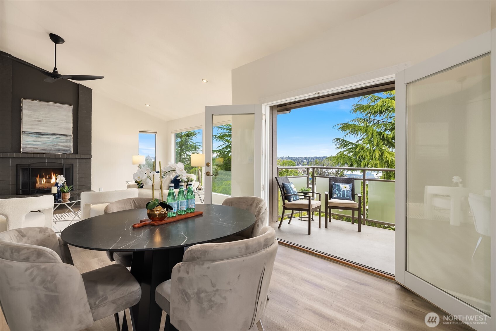 936 W Emerson Street Unit: A