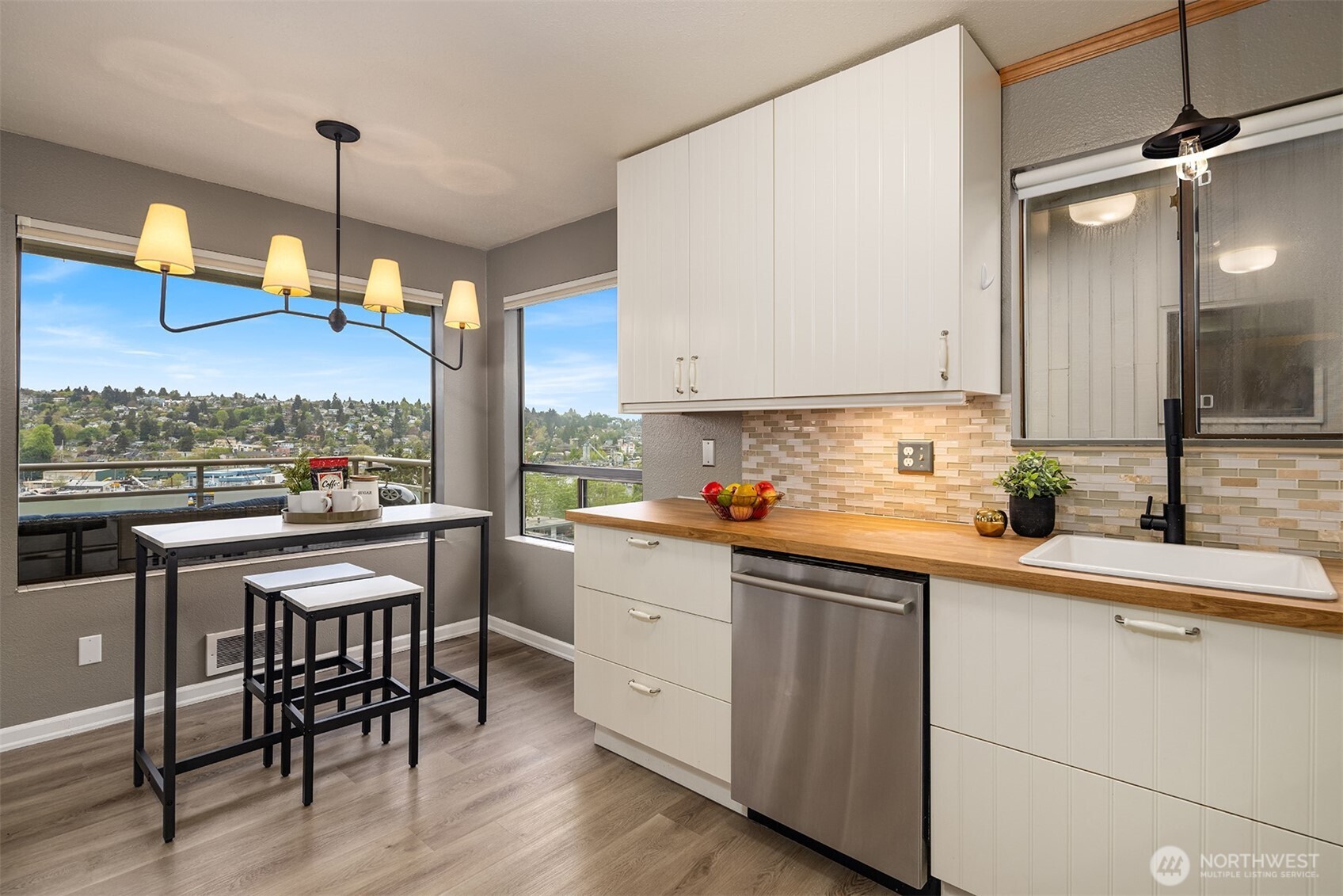 936 W Emerson Street Unit: A