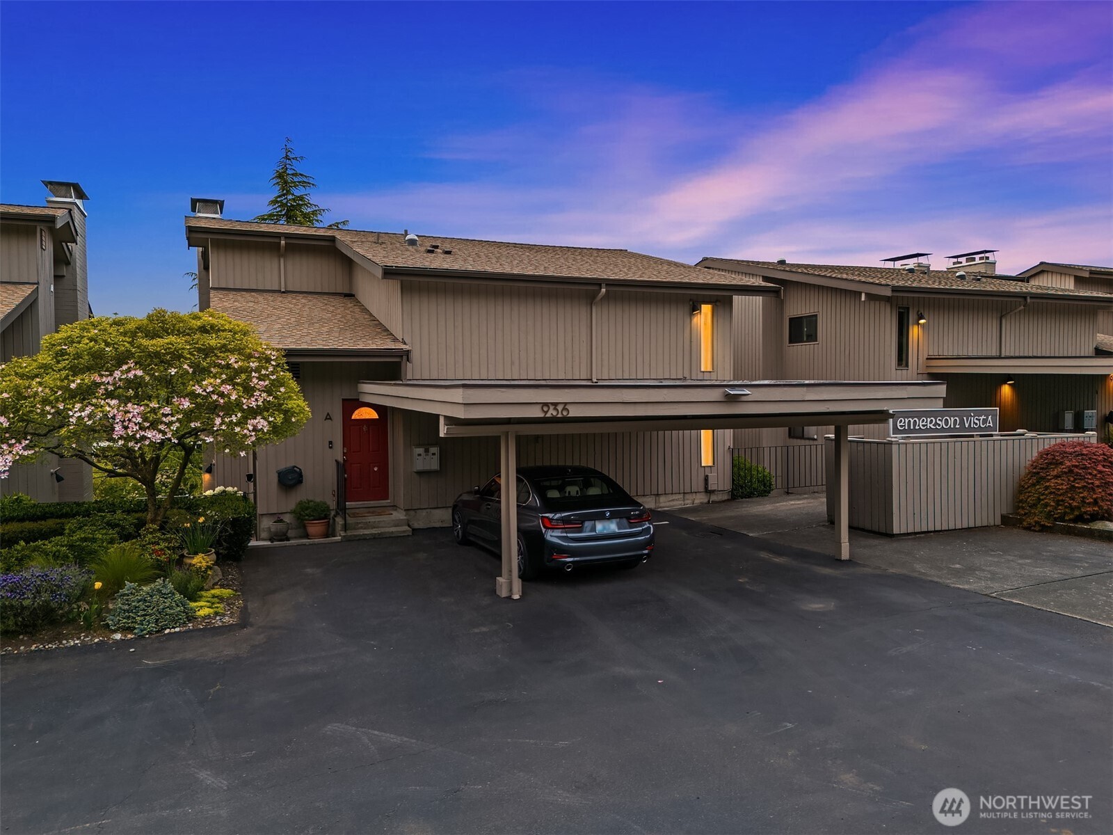 936 W Emerson Street Unit: A