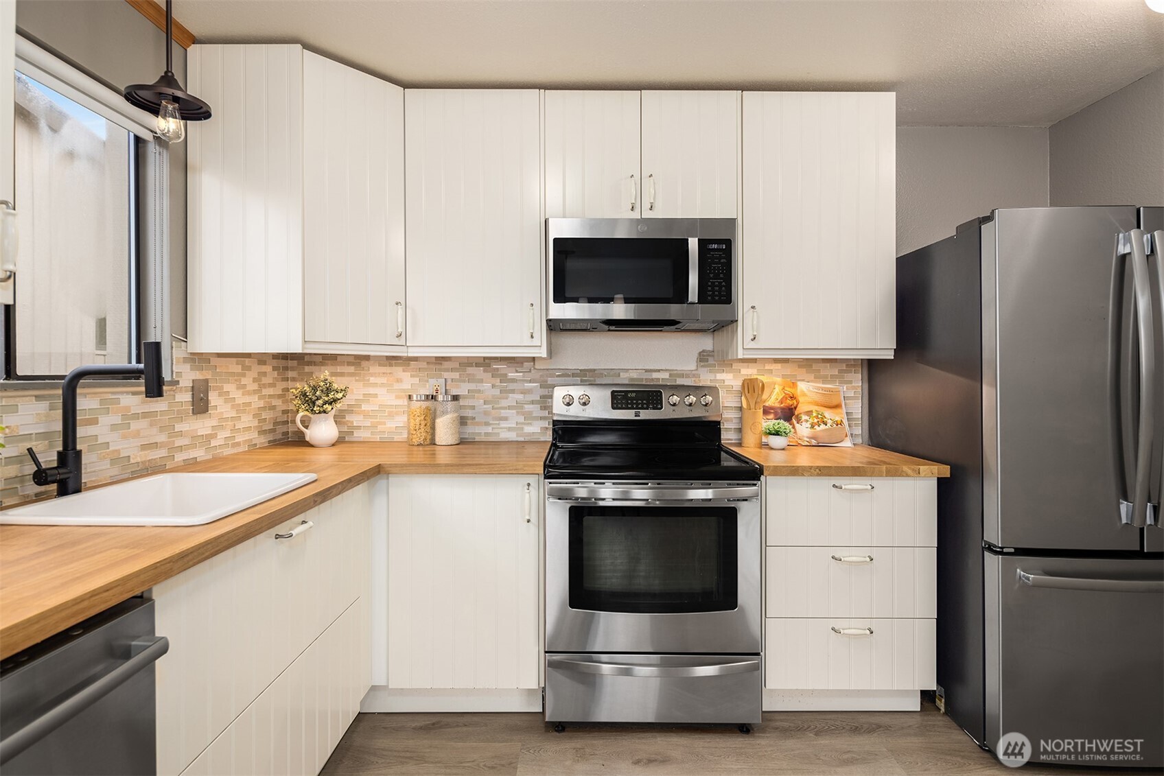 936 W Emerson Street Unit: A