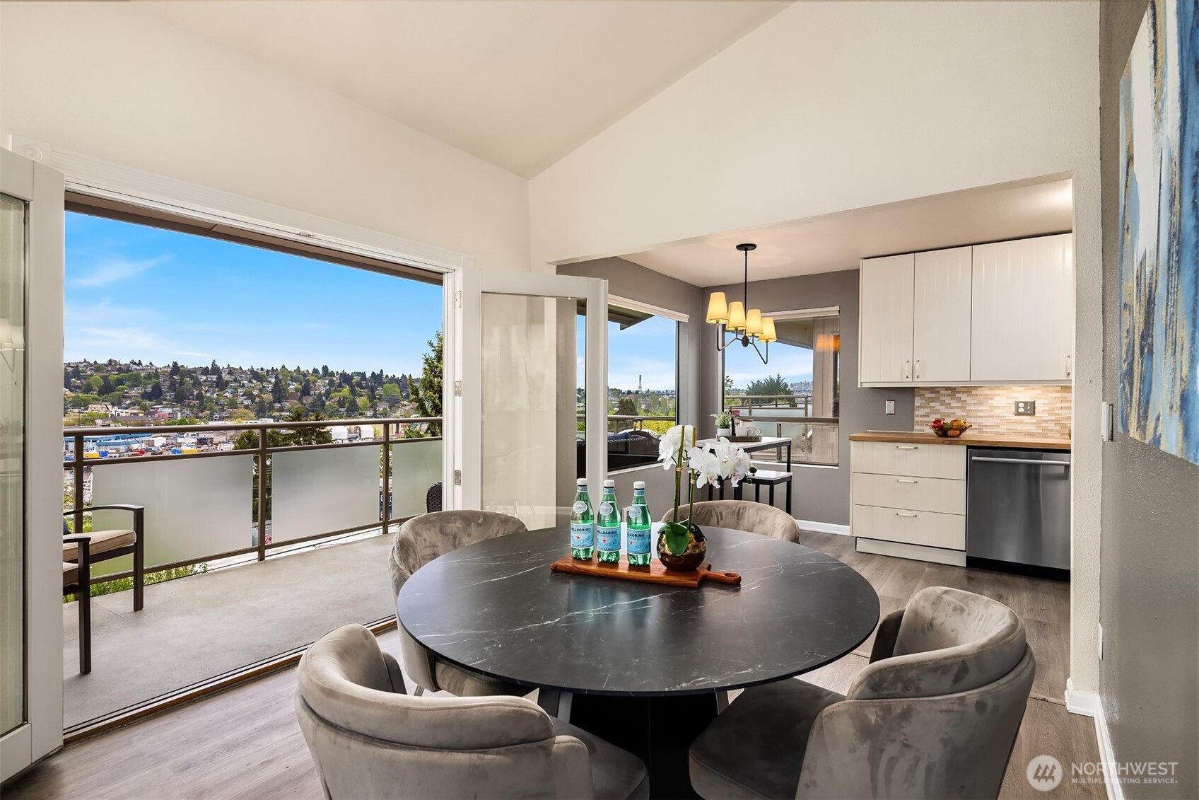936 W Emerson Street Unit: A