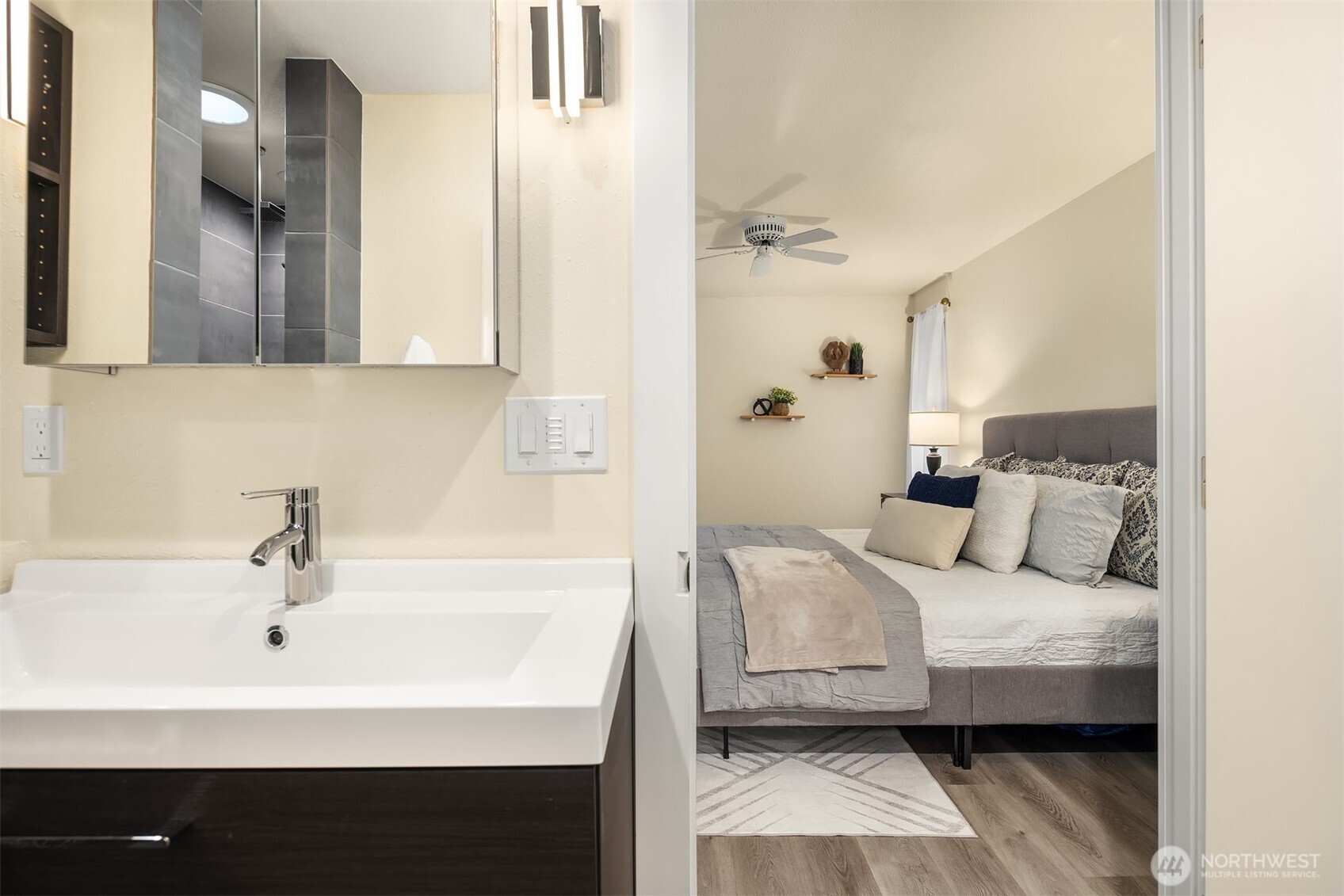 936 W Emerson Street Unit: A