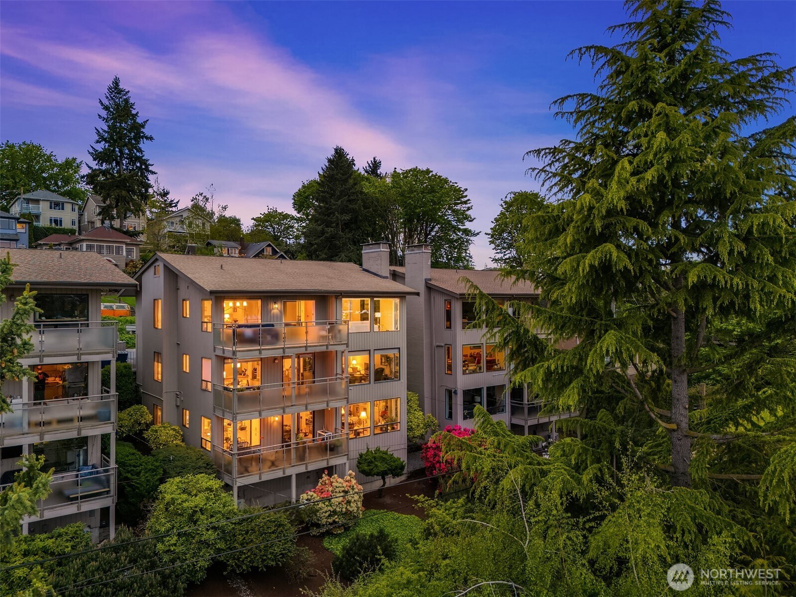 936 W Emerson Street Unit: A