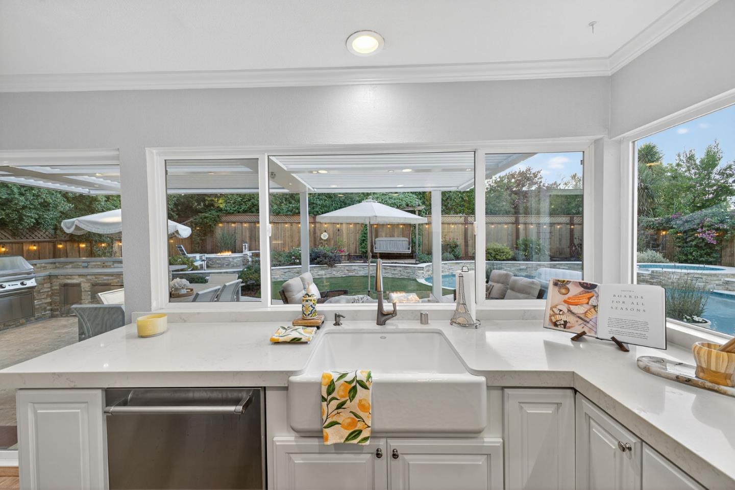 6575 Jeremie Drive