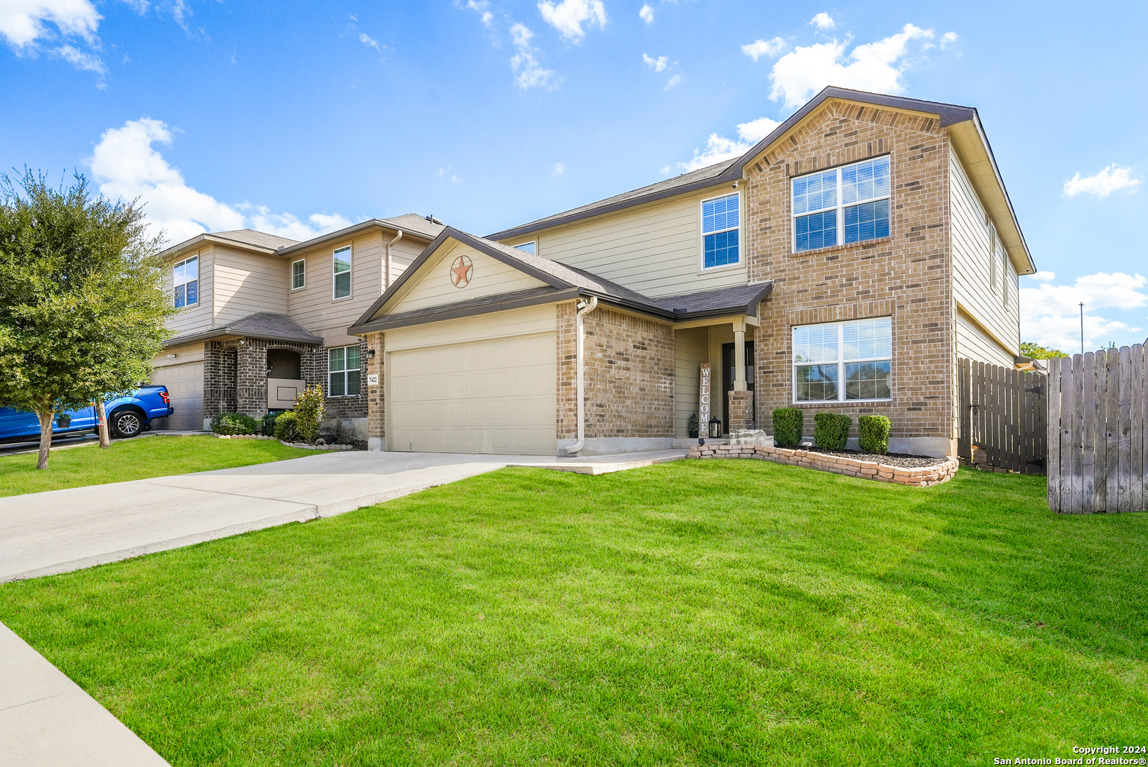 7422 Equinox Corner