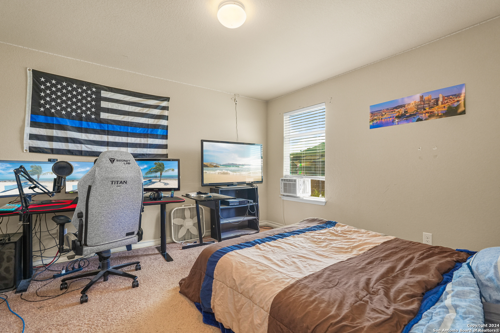 7422 Equinox Corner