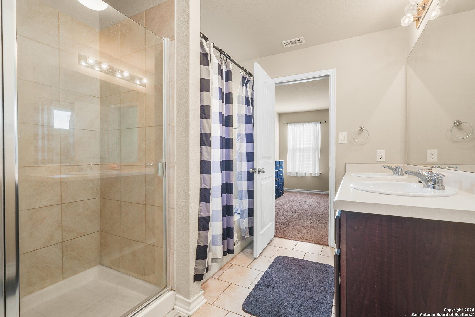 7422 Equinox Corner