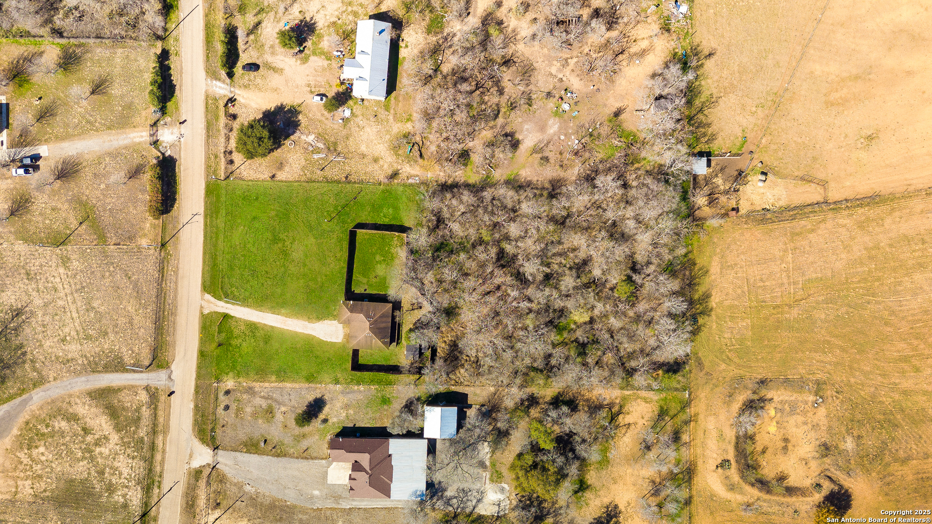 385 Falling Leaf Dr