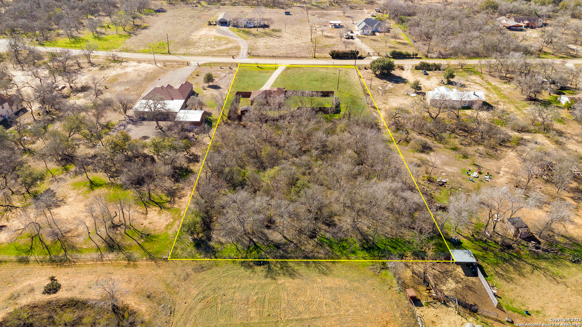 385 Falling Leaf Dr