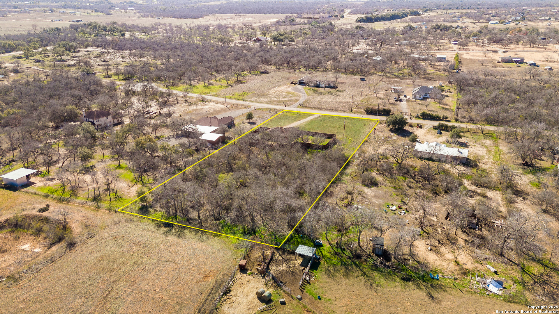 385 Falling Leaf Dr