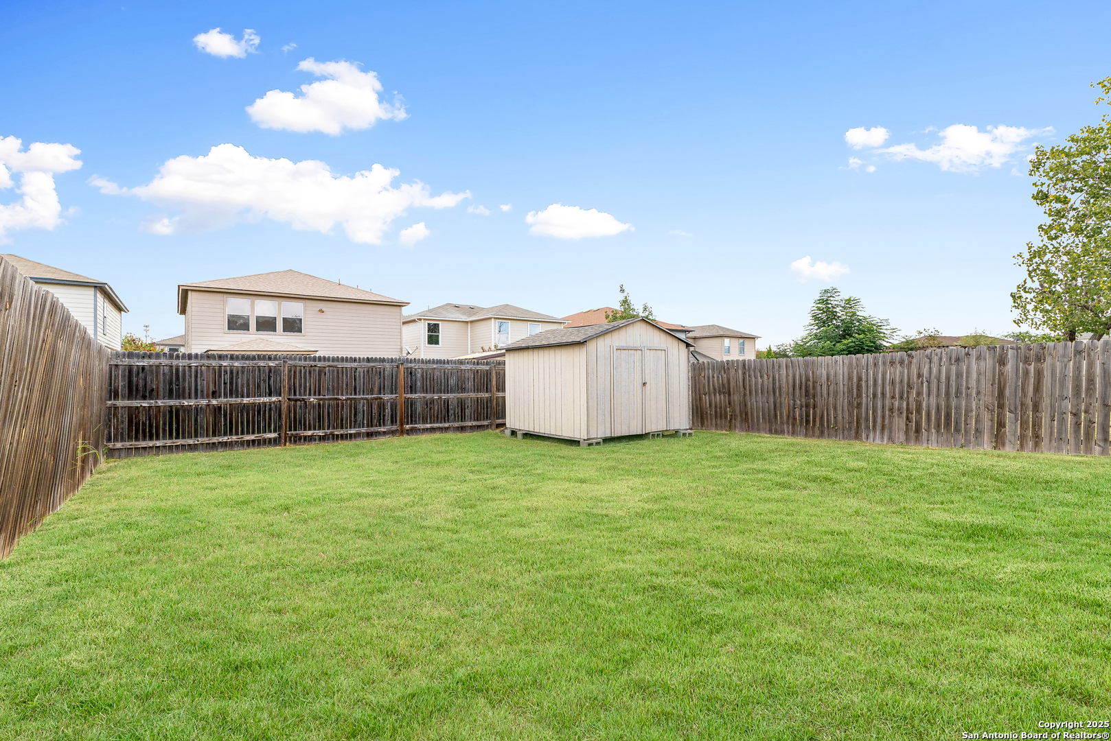 7814 Artesian Farm