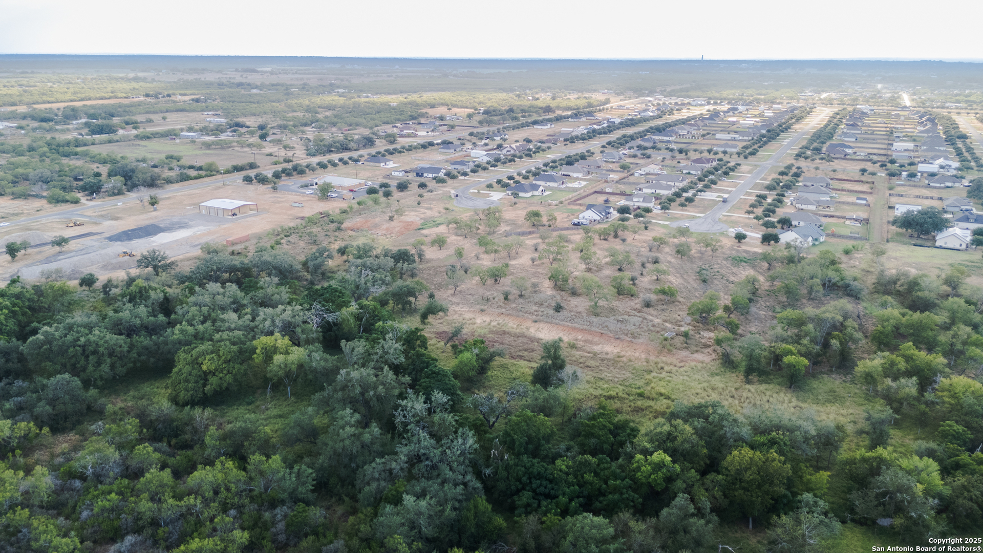 193 E MEDIUM MEADOW DR