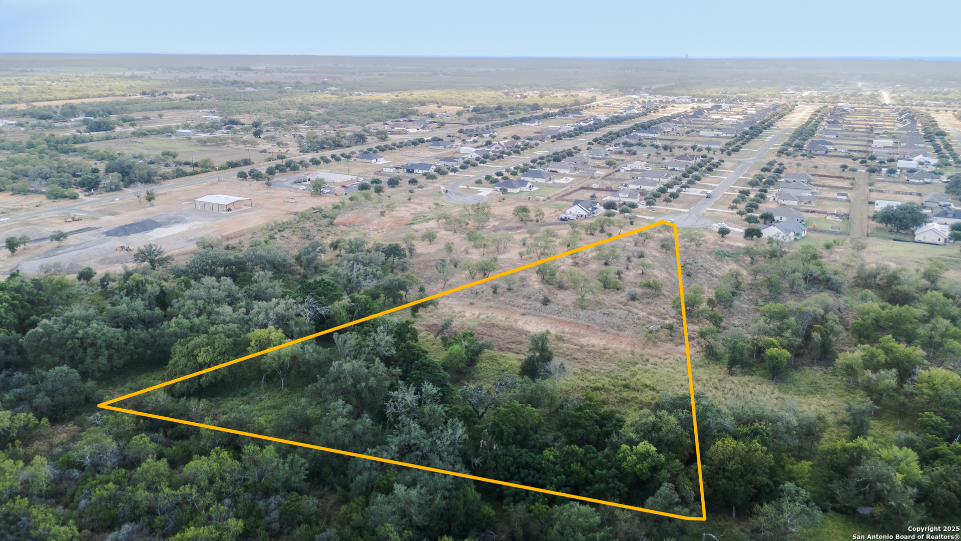 193 E MEDIUM MEADOW DR