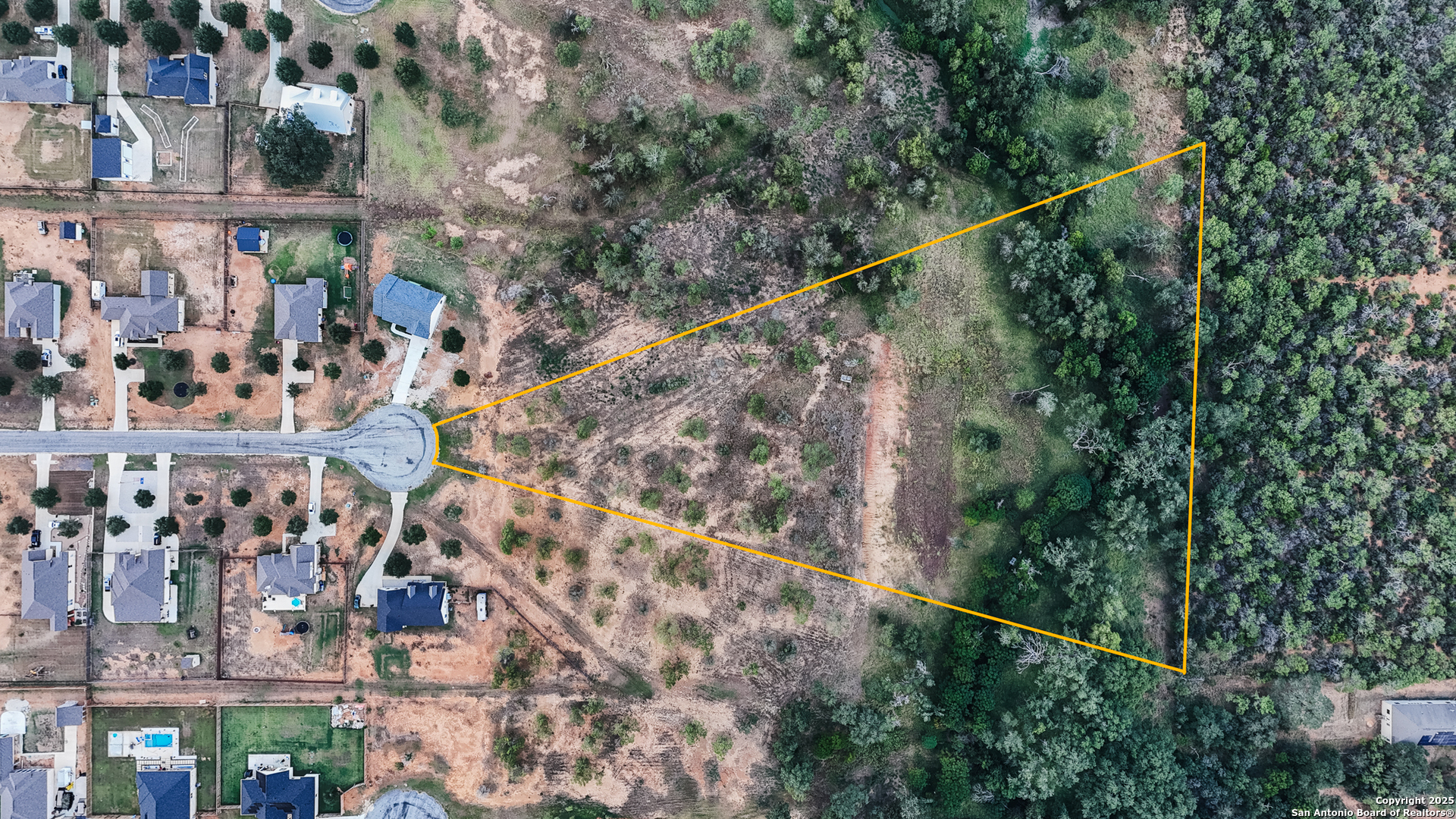 193 E MEDIUM MEADOW DR