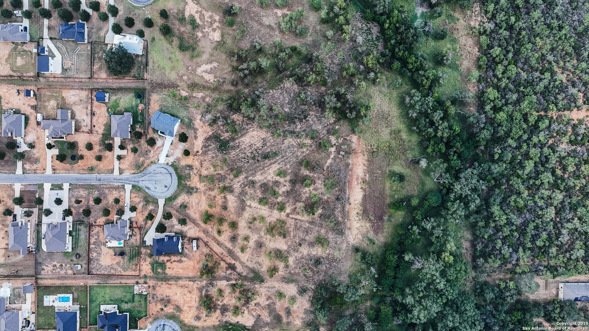 193 E MEDIUM MEADOW DR