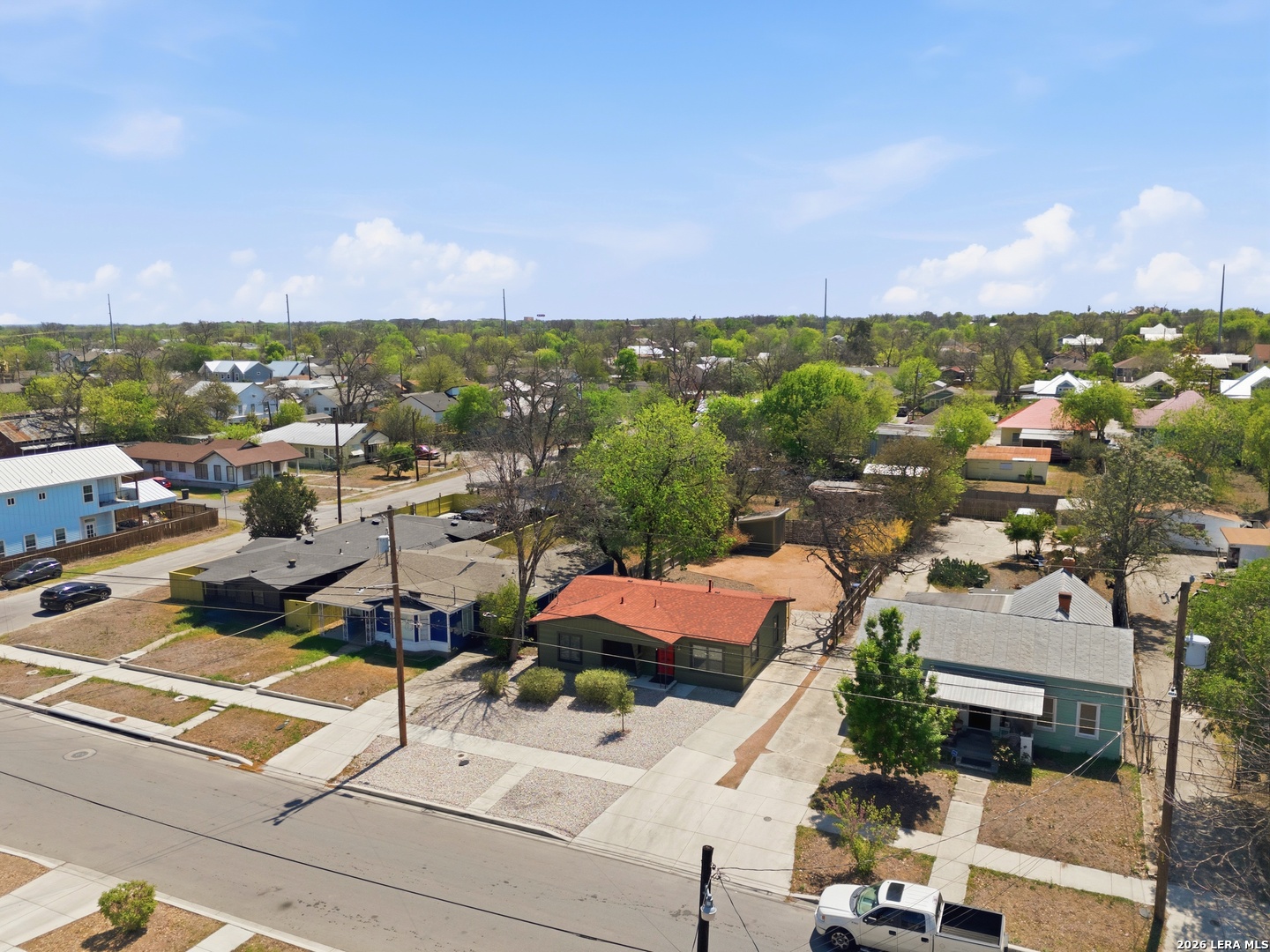 926 Lamar