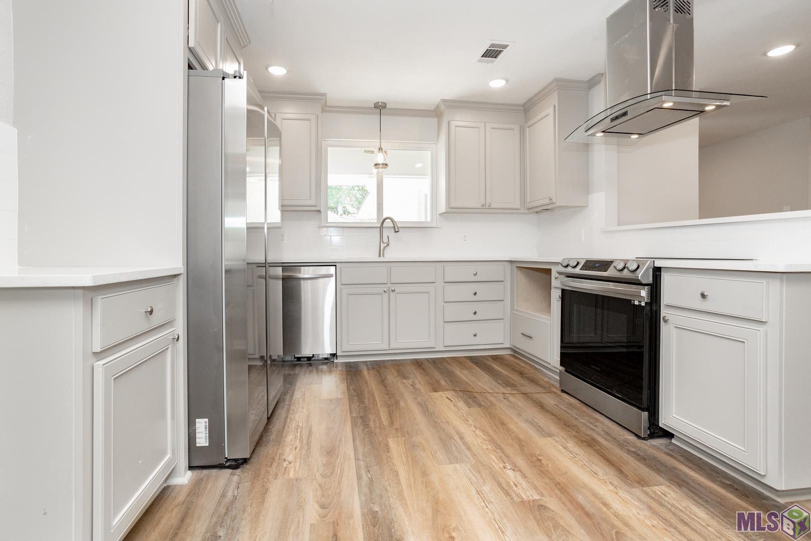 11871 Sherbrook