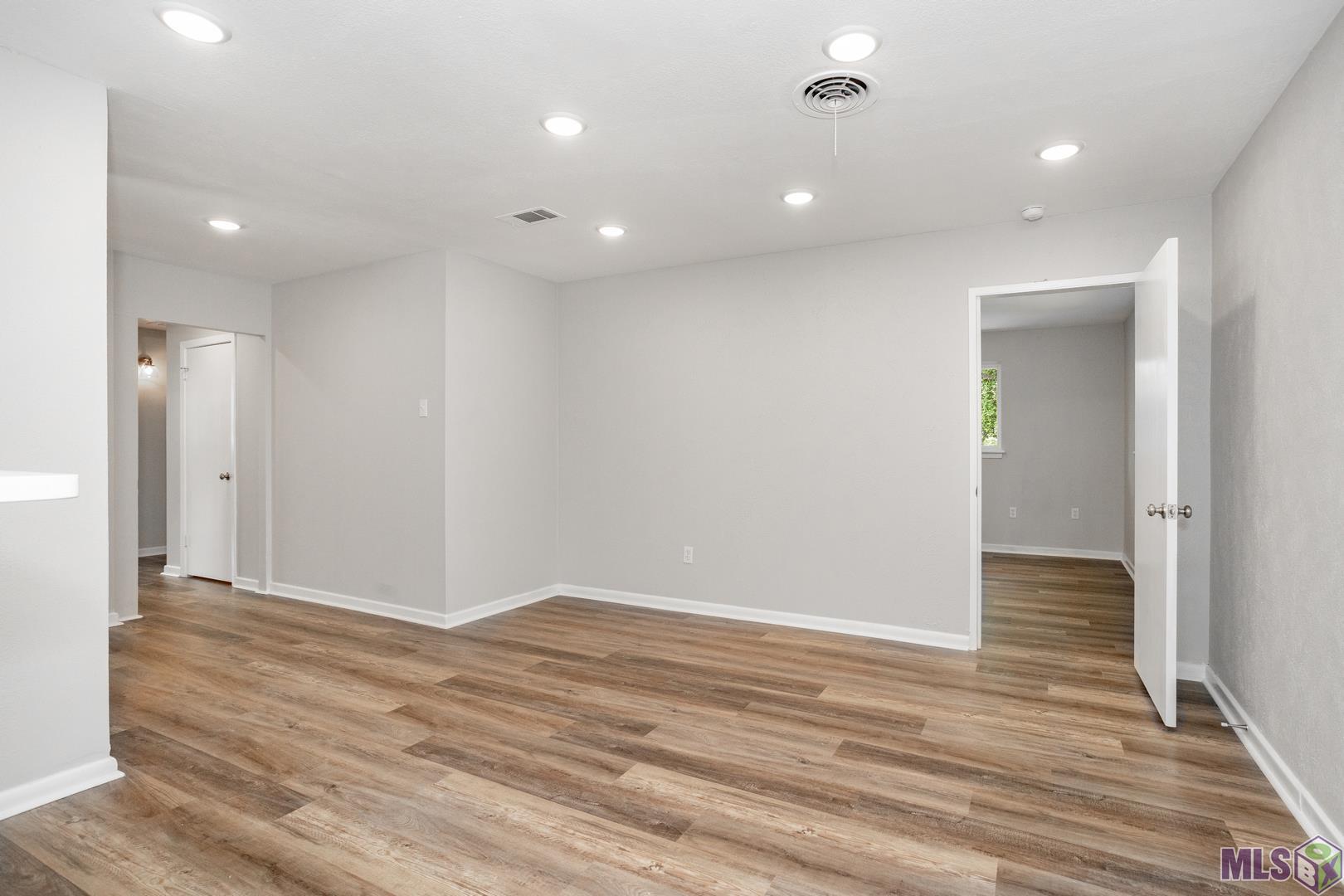 11871 Sherbrook