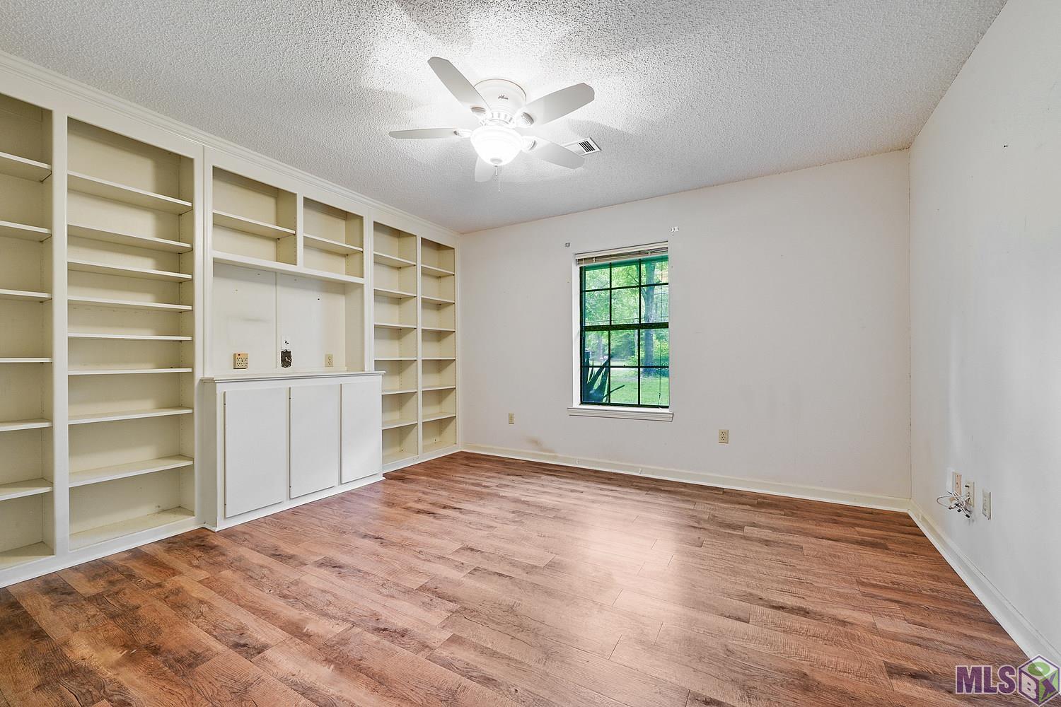 12900 Alysha Dr