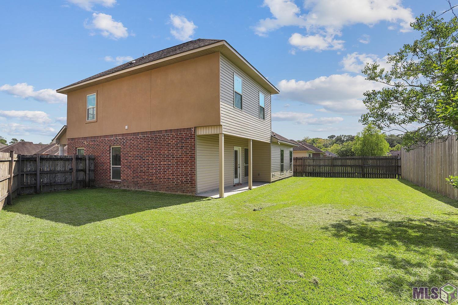 17055 Glenwood Springs Dr