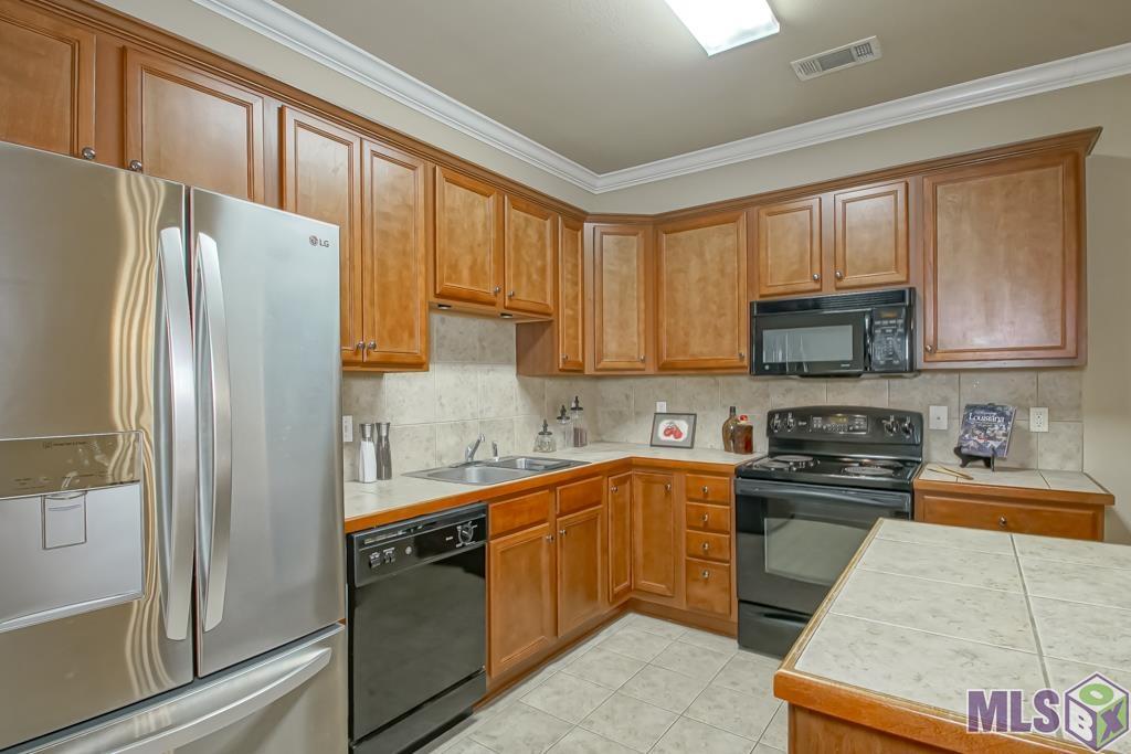 4990 Jamestown Ave # 13 Unit: #13