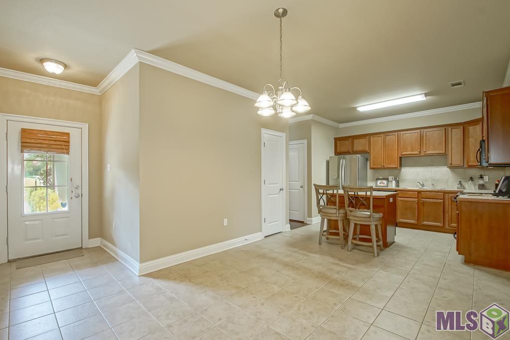 4990 Jamestown Ave # 13 Unit: #13