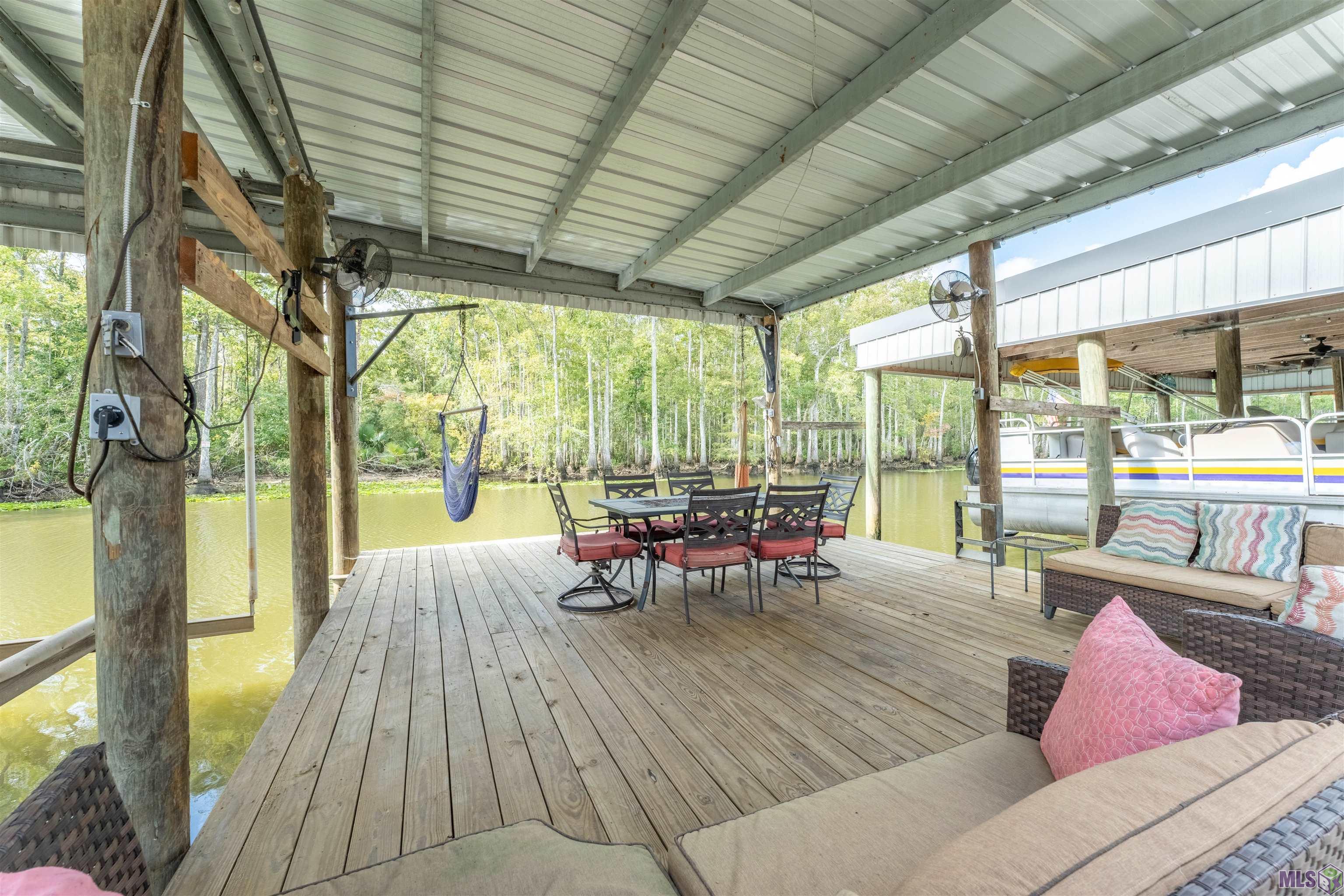 23328 Chene Blanc Ln