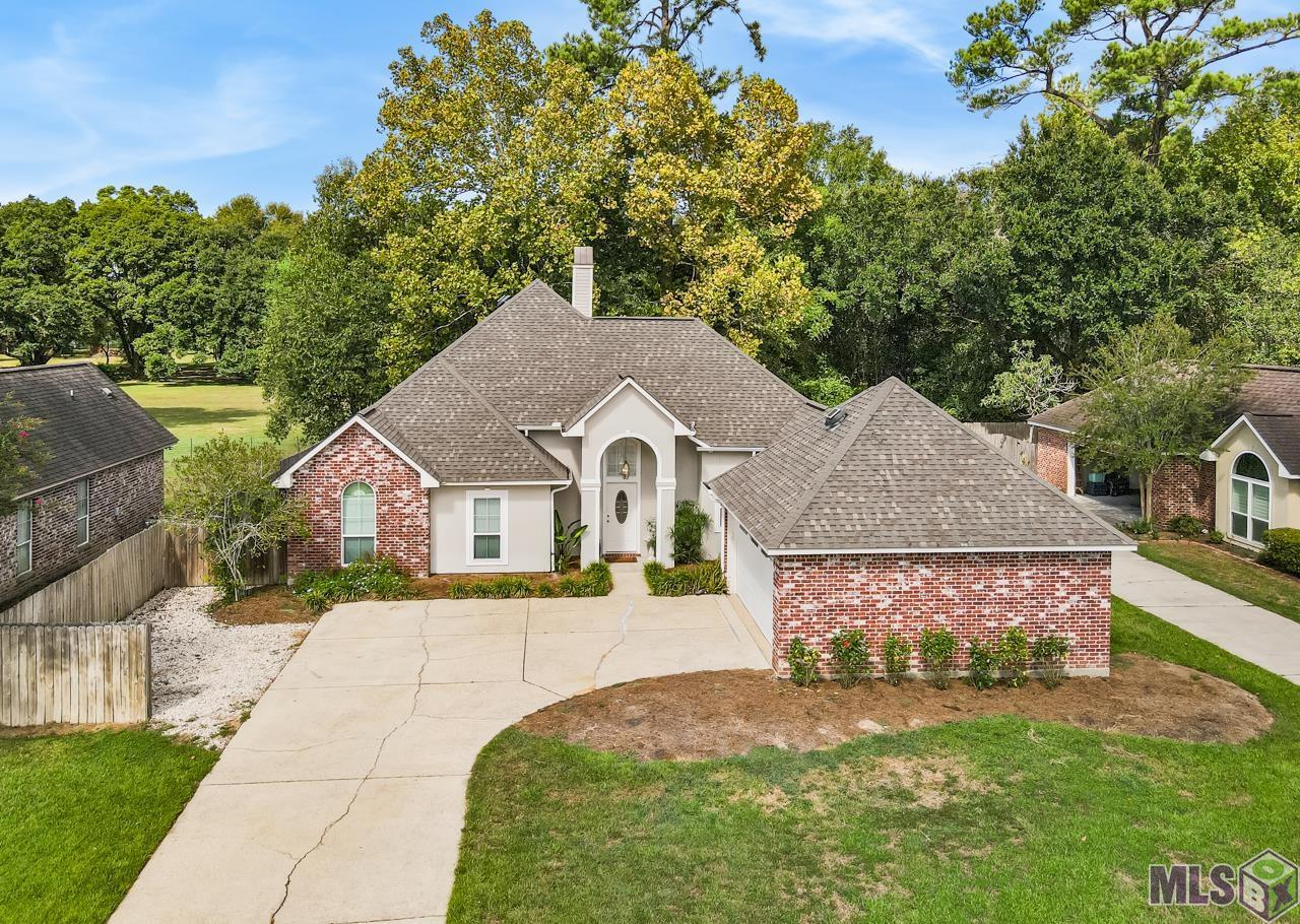 1525 River Run Dr