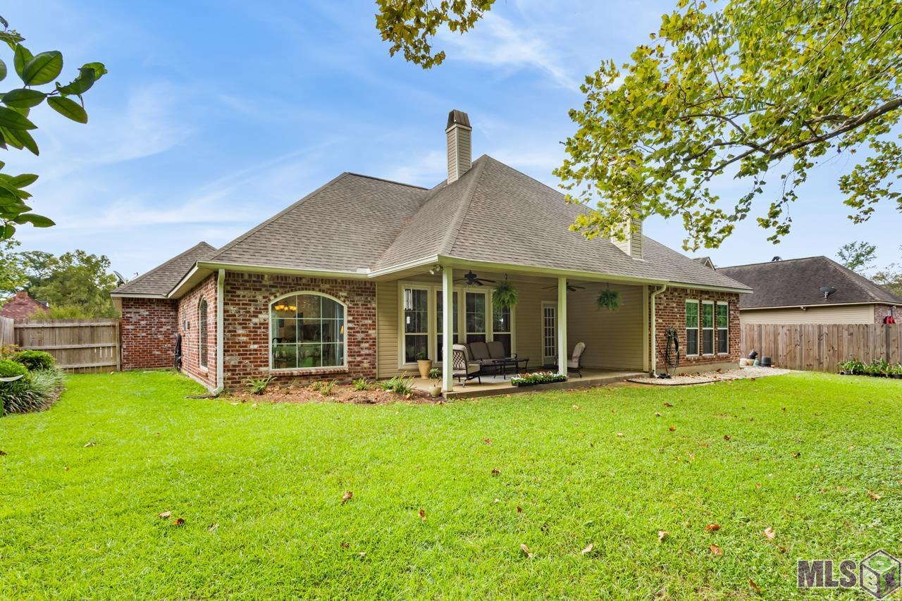1525 River Run Dr