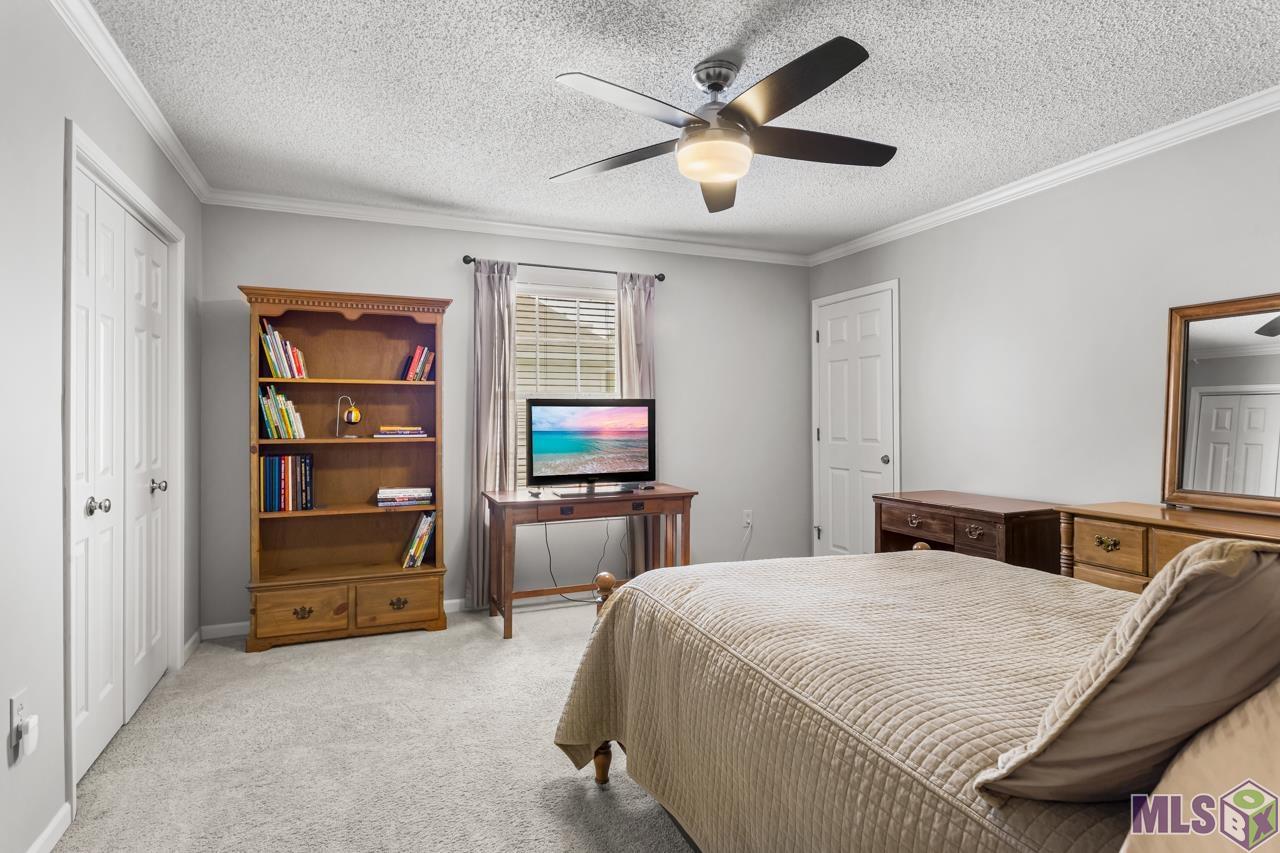 3137 Lockefield Dr