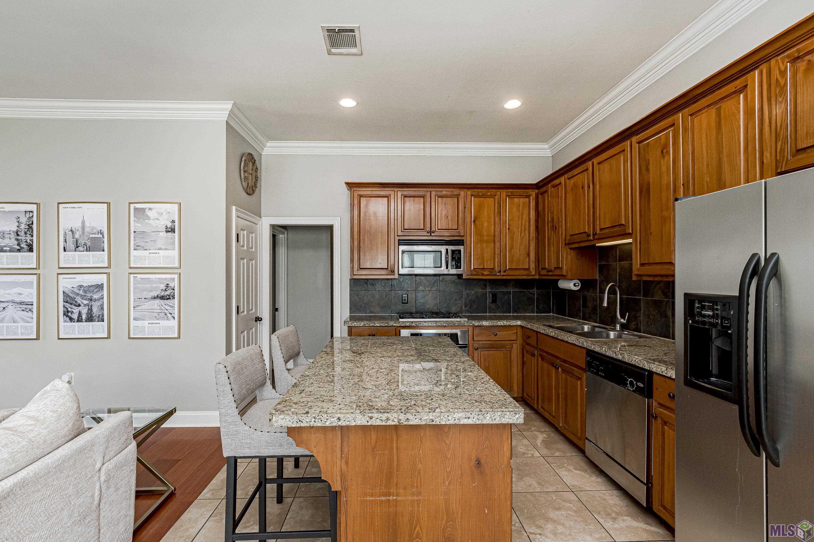 15038 Beautyberry Ave