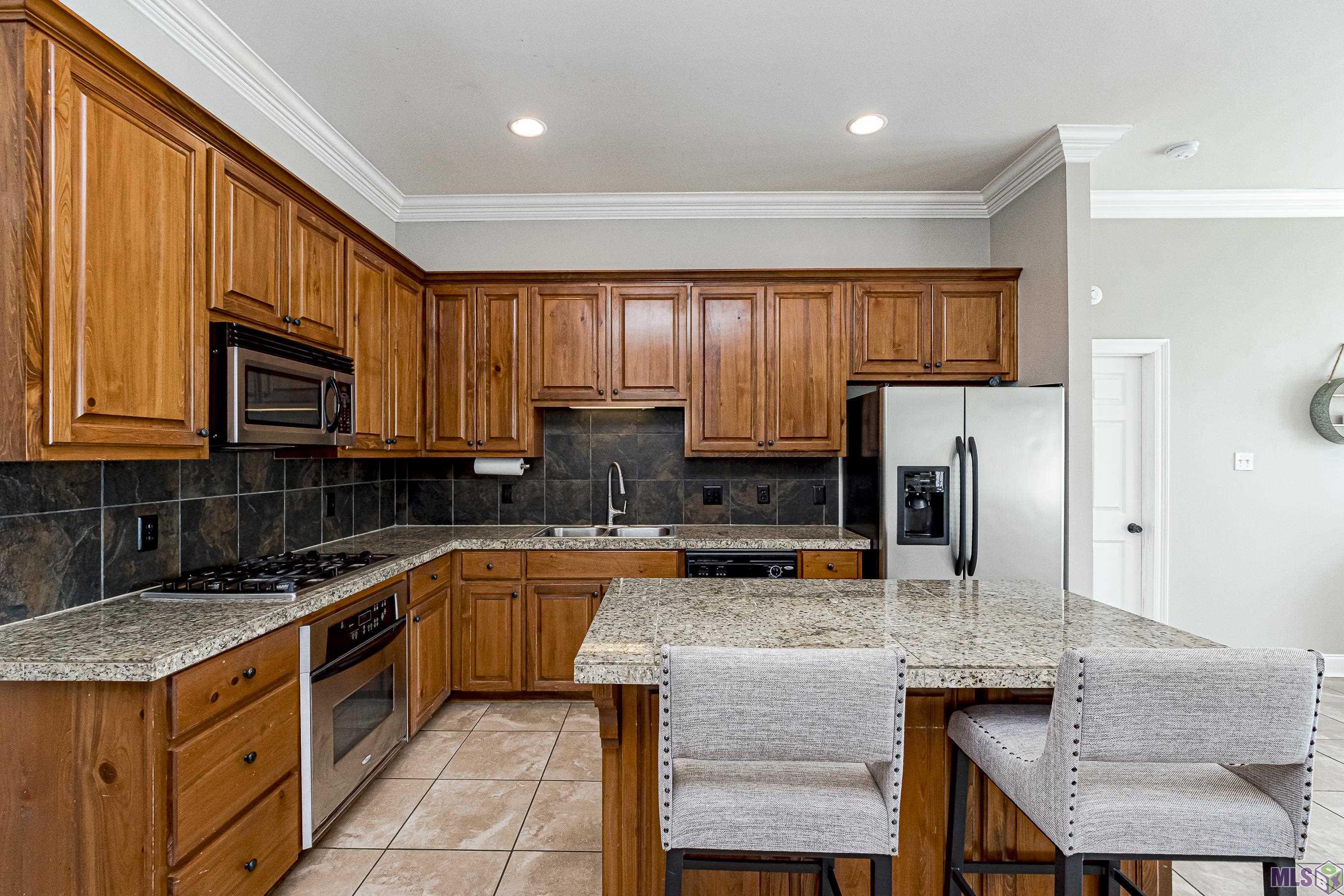 15038 Beautyberry Ave