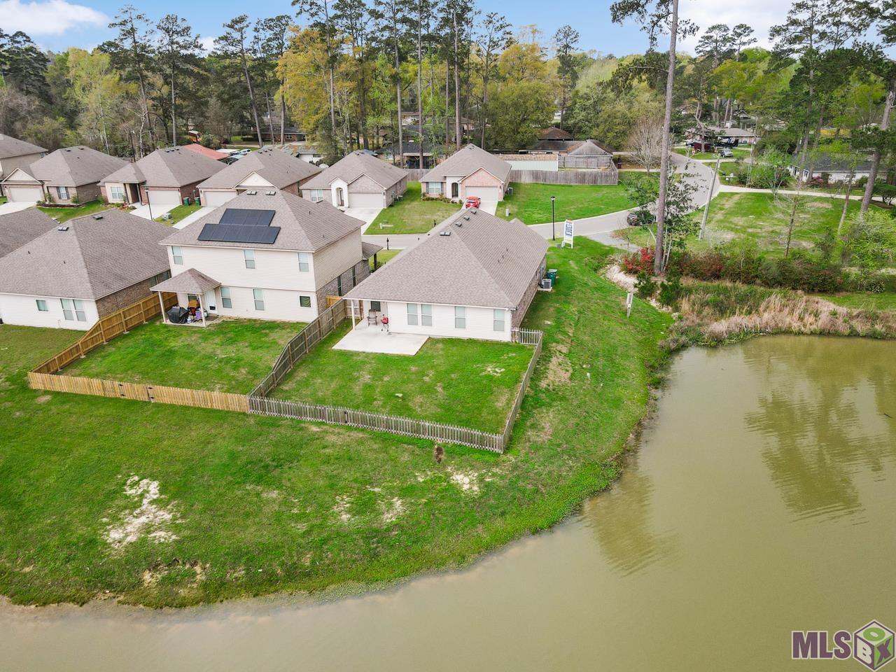 8175 Fairlane Dr