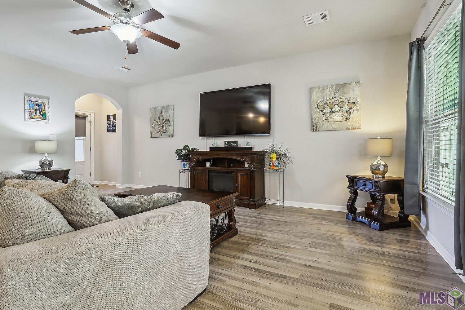 1475 Alouette Dr